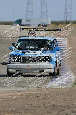 media/Oct-01-2023-24 Hours of Lemons (Sun) [[82277b781d]]/1045am (Outside Grapevine)/